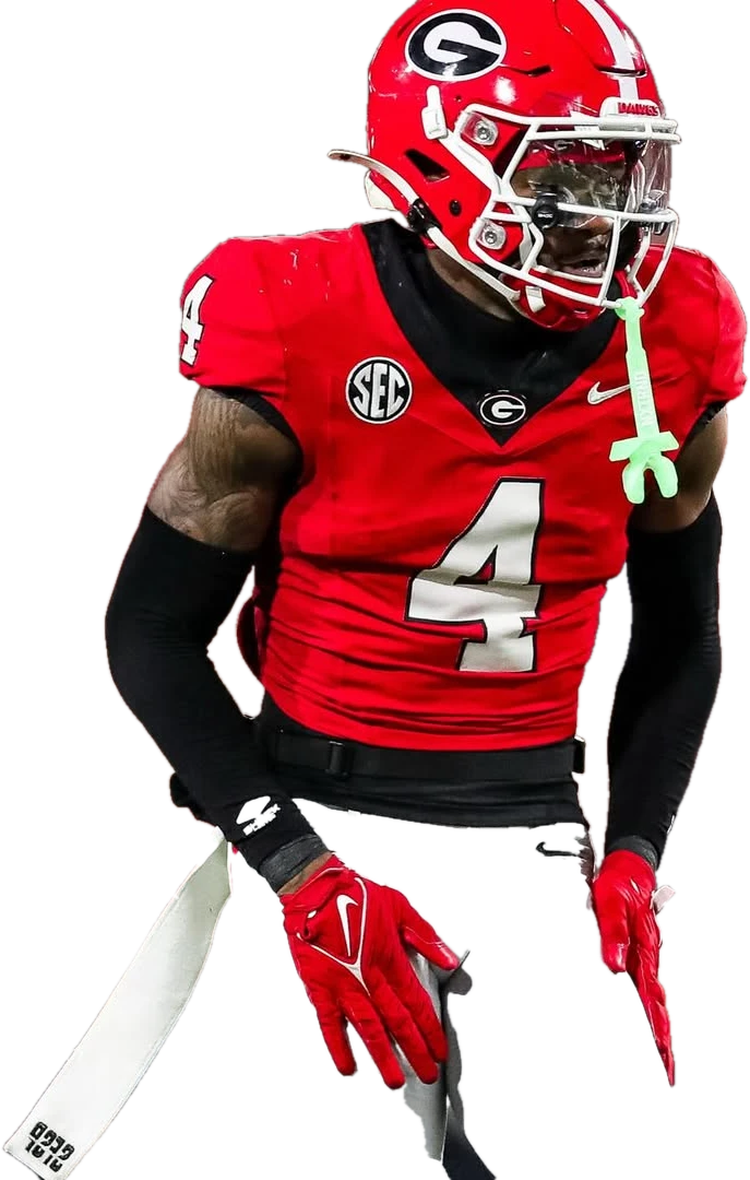 KJ Bolden in the red number 4 jersey, eyes up